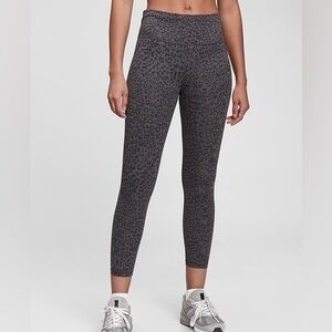 Gap Gapfit high waist black grey jacquard black out leggings